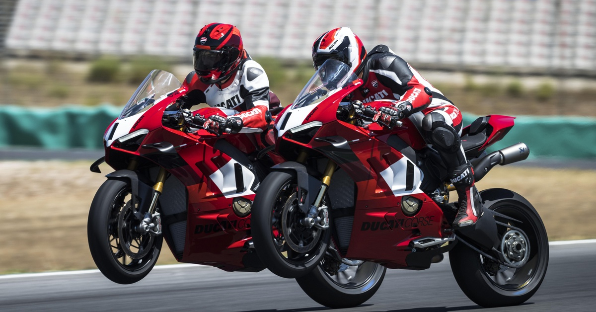 2022 Ducati Panigale V4 S Review  Cycle News
