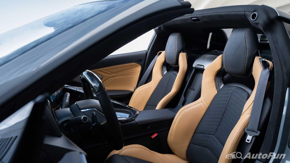 Chevrolet ra mắt Corrvette E-Ray với động cơ hybrid mạnh 655 mã lực, giá từ 2,4 tỷ đồng 03
