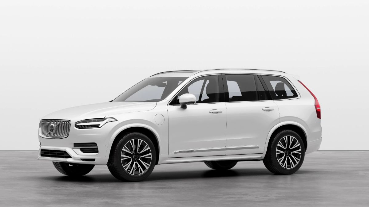 Volvo XC90 Recharge Crystal White