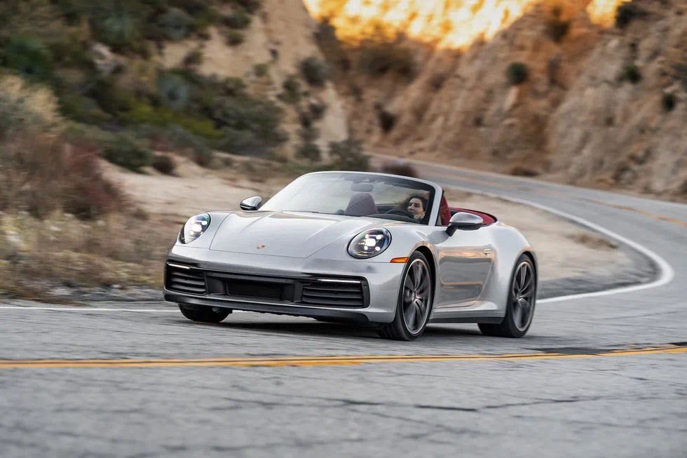 Giá xe Porsche 911 Carrera S Cabriolet 2023 - Đánh giá, Thông số kỹ thuật,  Hình ảnh, Tin tức | Autofun