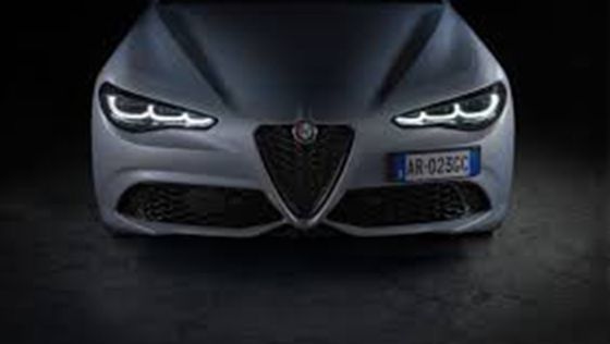 Alfa Romeo Stelvio Sprint 2023 Ngoại thất 004