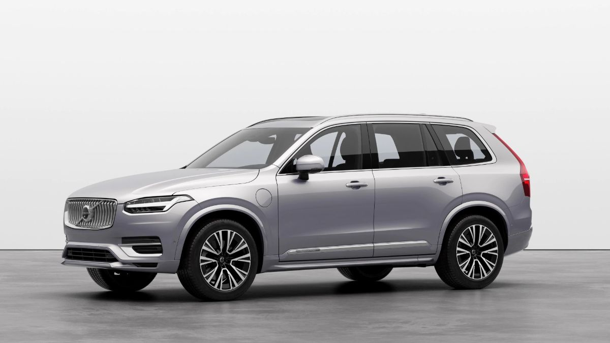 Volvo XC90 Recharge Silver Dawn