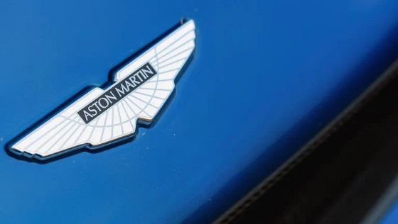 Aston Martin Vanquish Public Ngoại thất 004