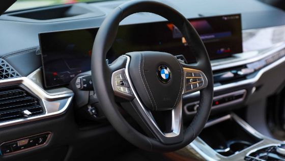 BMW X7 xDrive40i Pure Excellence LCI 2023 Nội thất 002
