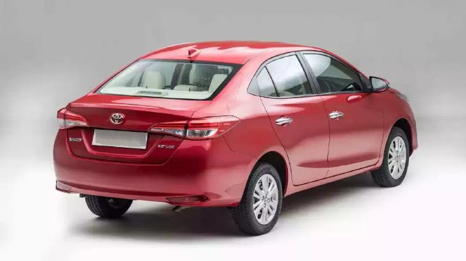 Toyota Yaris Sedan 2018 chính thức ra mắt giá từ 14090 USD