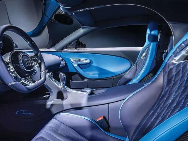 Bugatti Chiron Public Nội thất 001