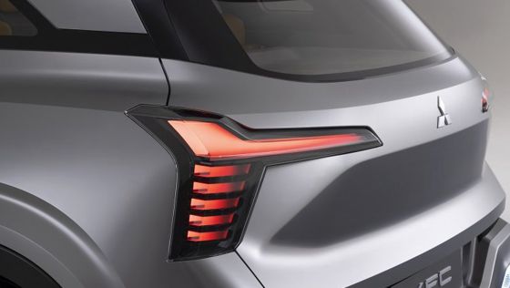 Mitsubishi XFC Concept  Upcoming 2023 Ngoại thất 014