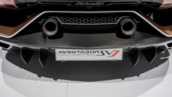 Lamborghini Aventador Public Ngoại thất 004