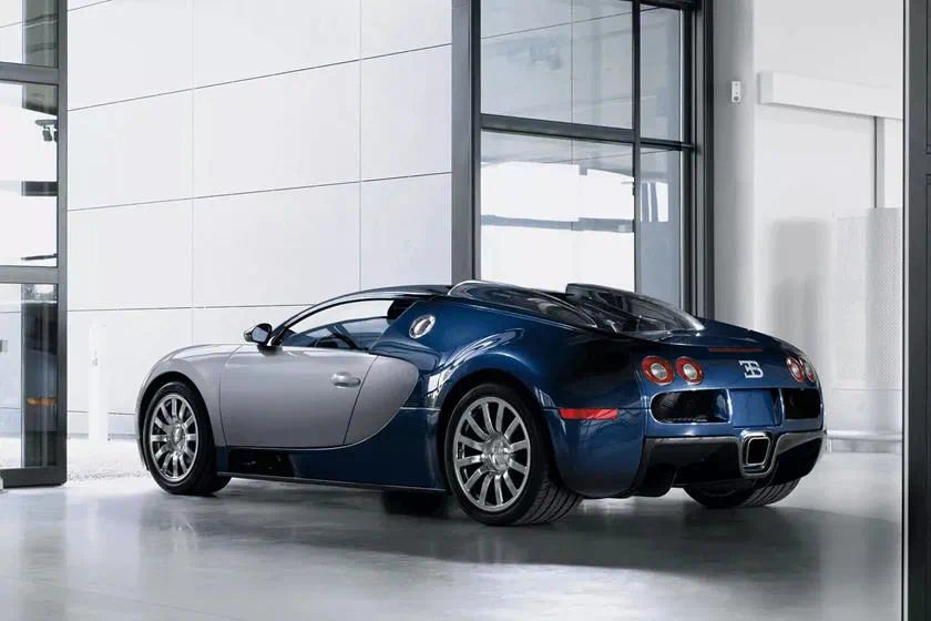 Bugatti Veyron Public Ngoại thất 003