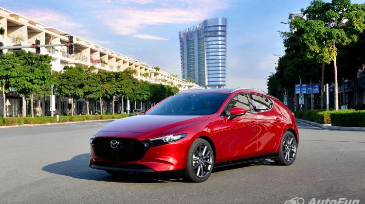 Mazda 3: Mức tiêu hao nhiên liệu ấn tượng