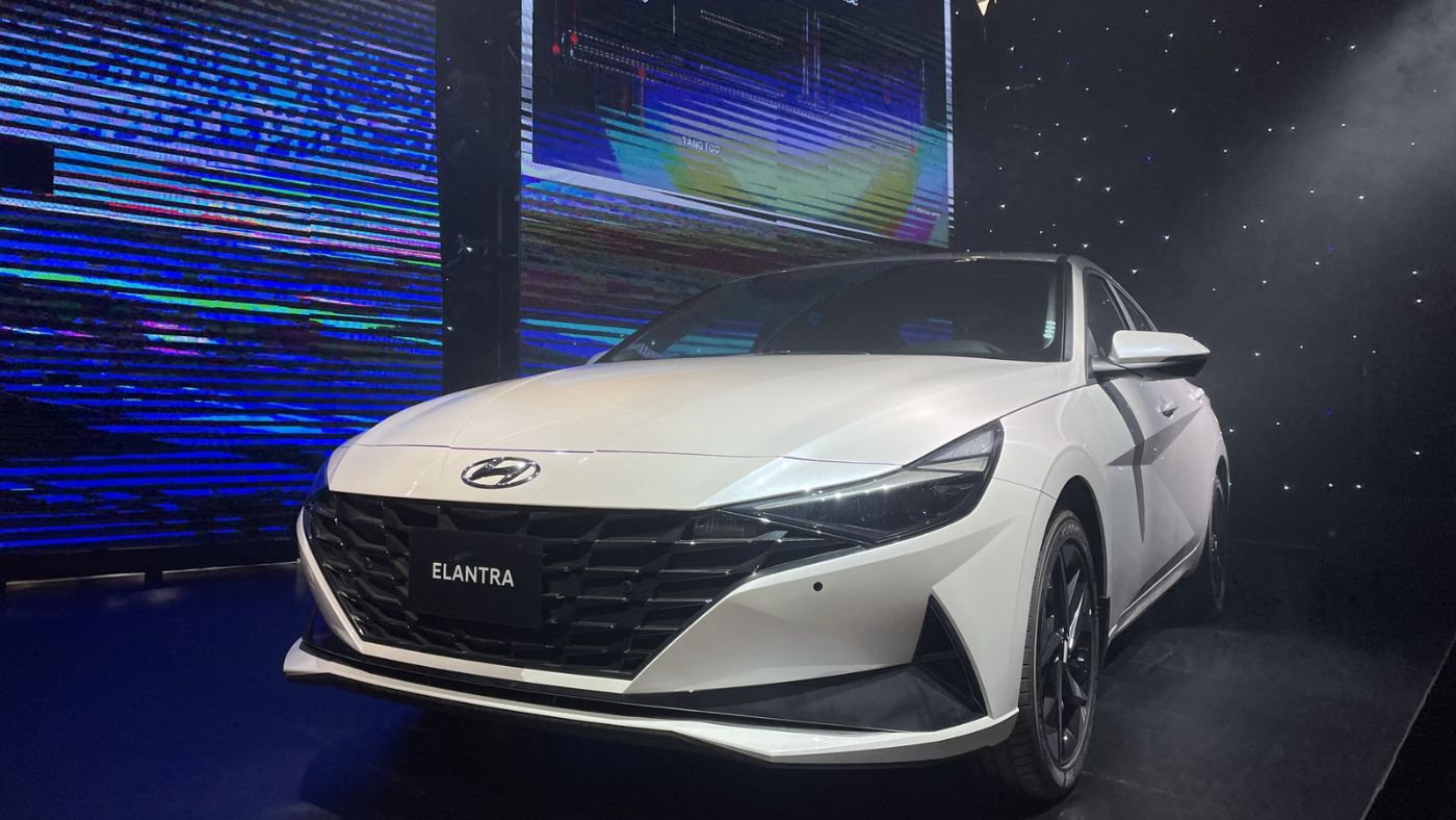 Giá xe Hyundai Elantra 2023 - Đánh giá, Thông số kỹ thuật, Hình ảnh, Tin tức | Autofun