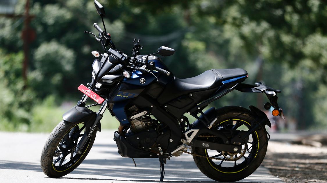 Cập nhật giá MT15 2023 mới nhất và có nên mua Yamaha MT15 không