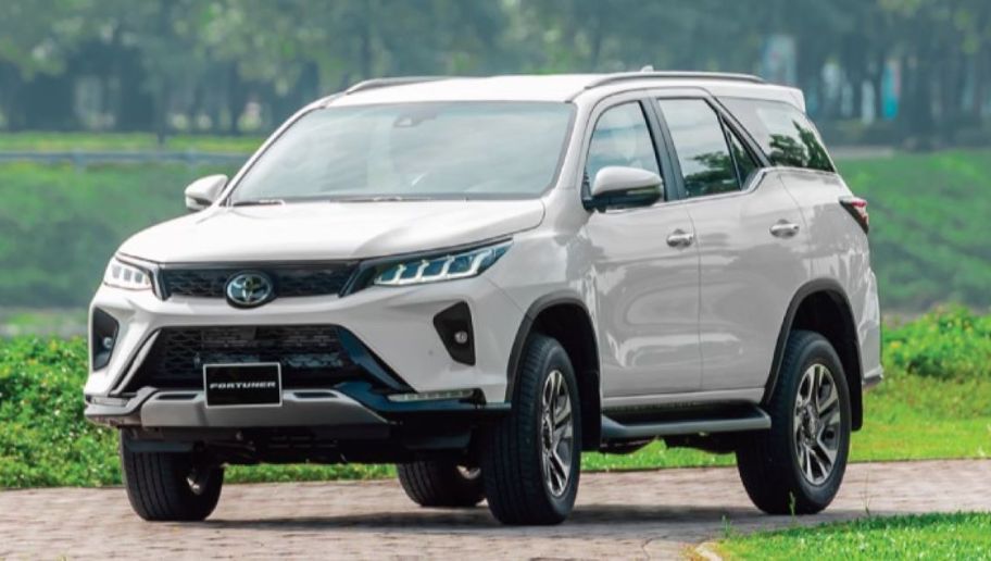 Toyota Fortuner 2.7AT 4X2 2022