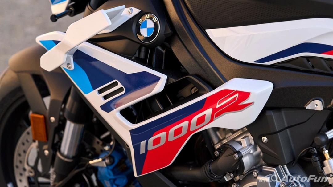 Siêu mô tô BMW M1000R 2023 có gì hấp dẫn với mức giá hơn nửa tỷ? 02