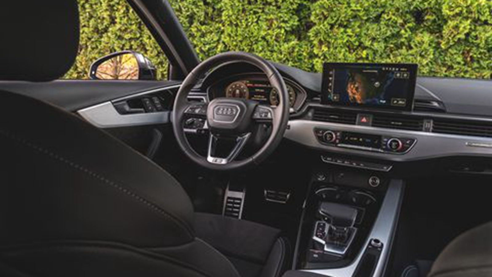 Audi A4 Sedan Standard 2023 Nội thất 001